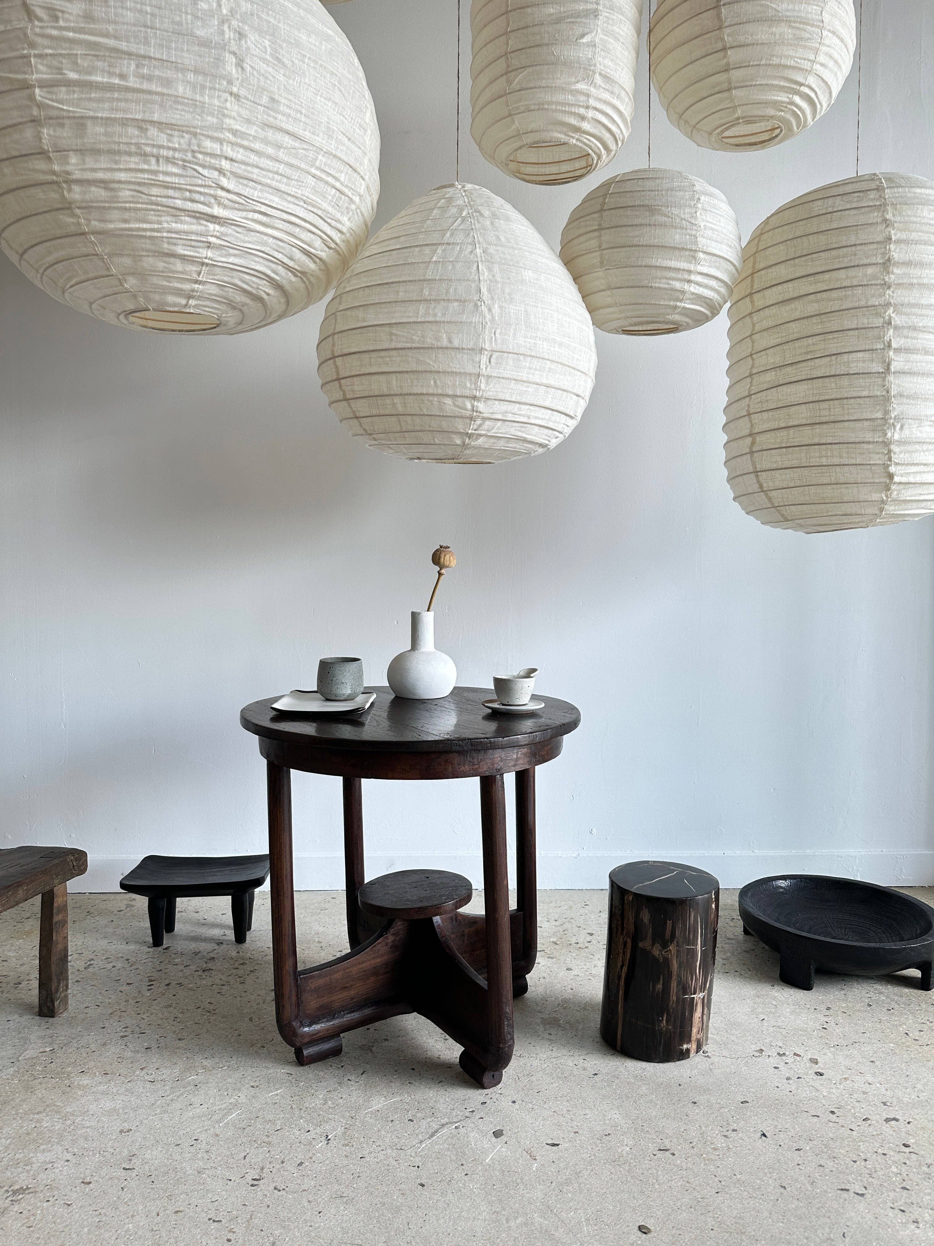 Office Objets - Wholesale Chandelier/Hanging Light - Large Japanese-style pendant light in natural rattan and linen, drop-shaped H55 D608