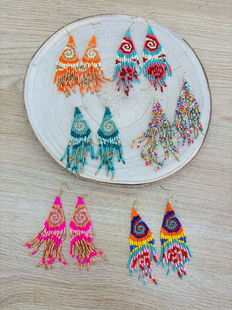 Hecho a mano - Vente Boucles d'oreilles pendantes - Boucles d’oreilles pendantes à boules colorées3