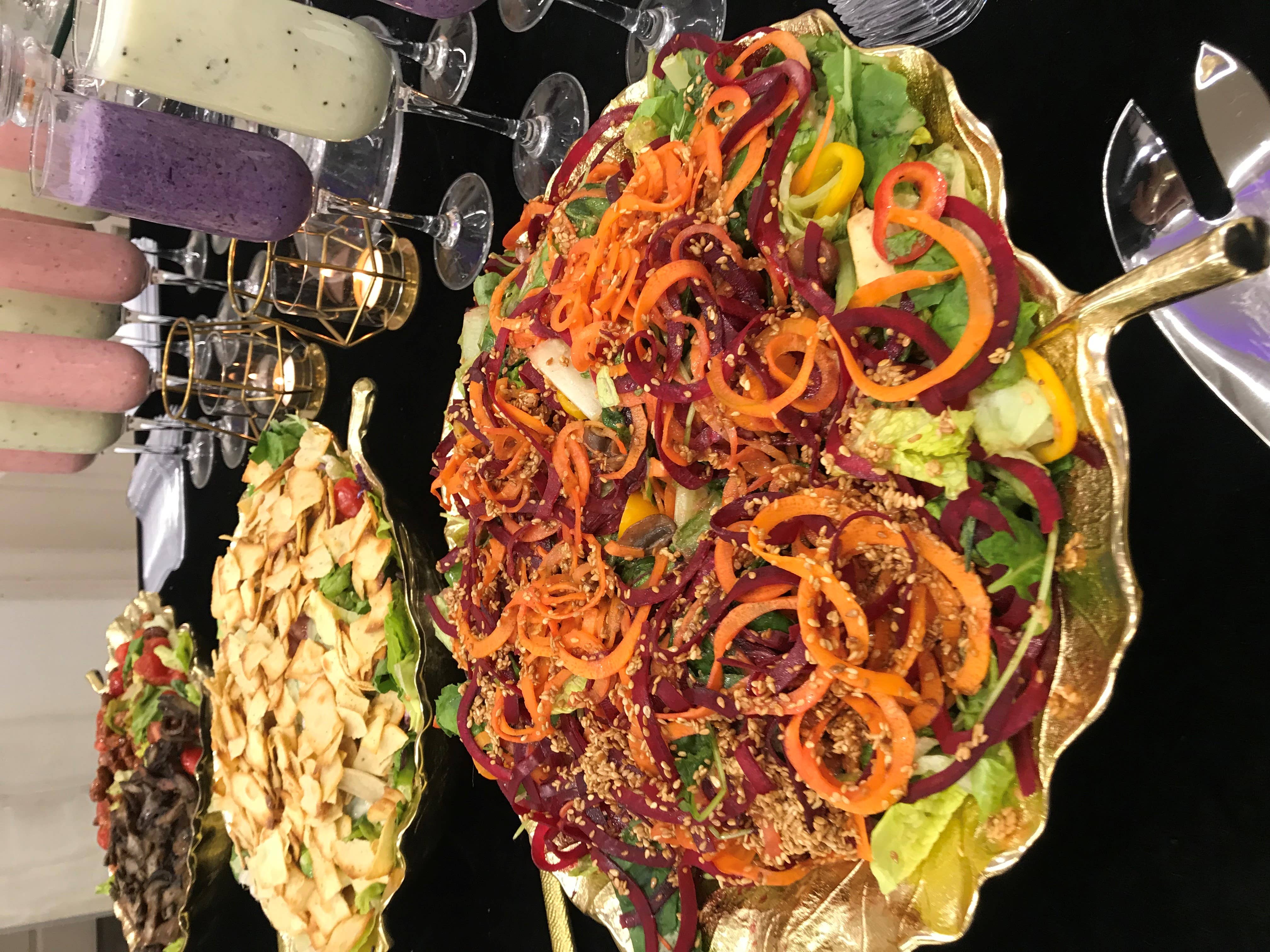 CLASSIC TOUCH DECOR INC. - Wholesale Condiment/Dip Bowl - 12.25”L  Leaf Chip And Dip Bowl Gold2