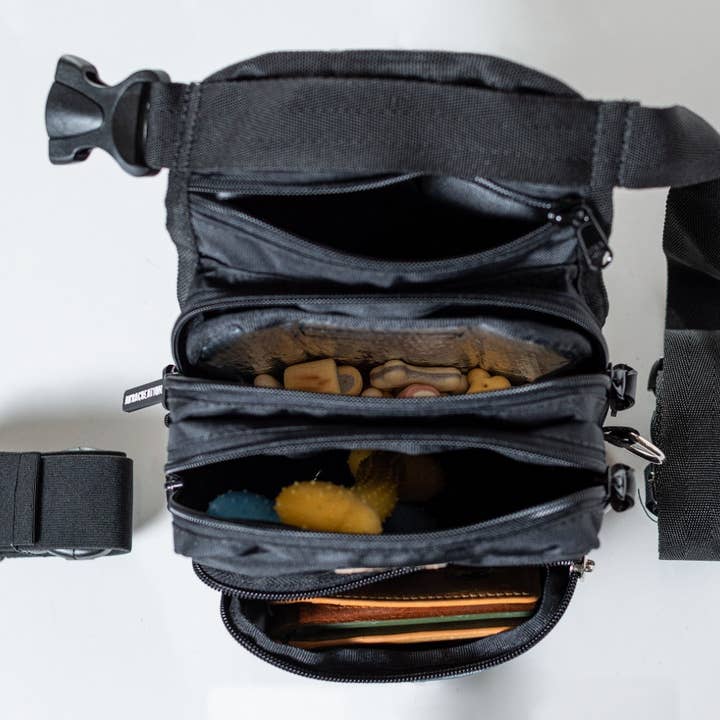 AkraCreations - Wholesale Pet Treat Bag - Dog - Thigh Treat Bag – Dog Training & Hiking Pouch10