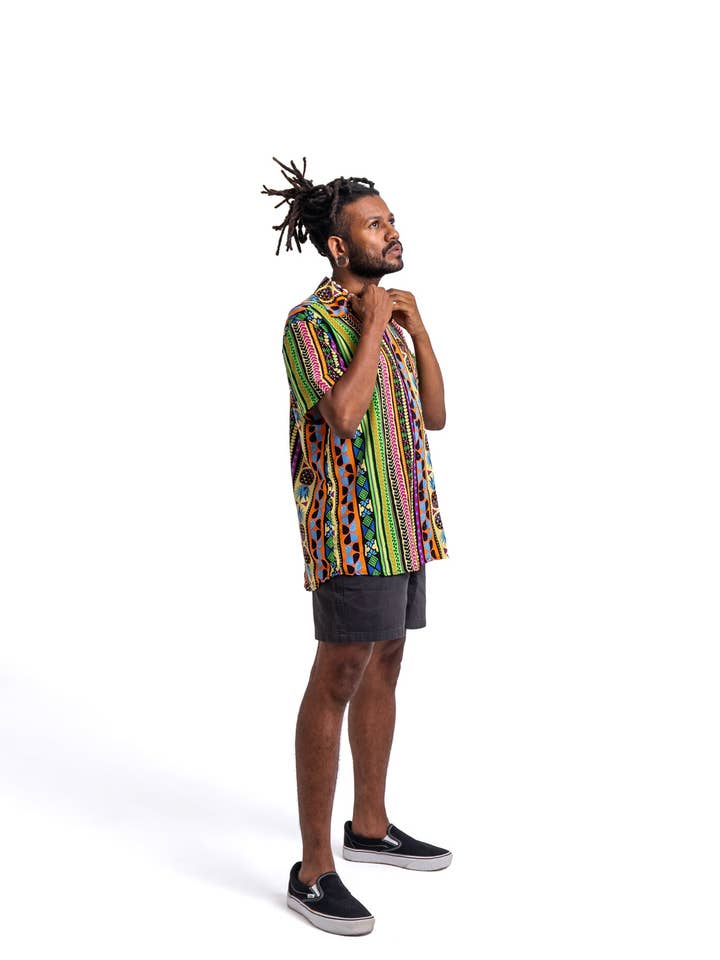 Maglietta Elettrica di Pino per la vendita all'ingrosso da parte di Auê Clothing