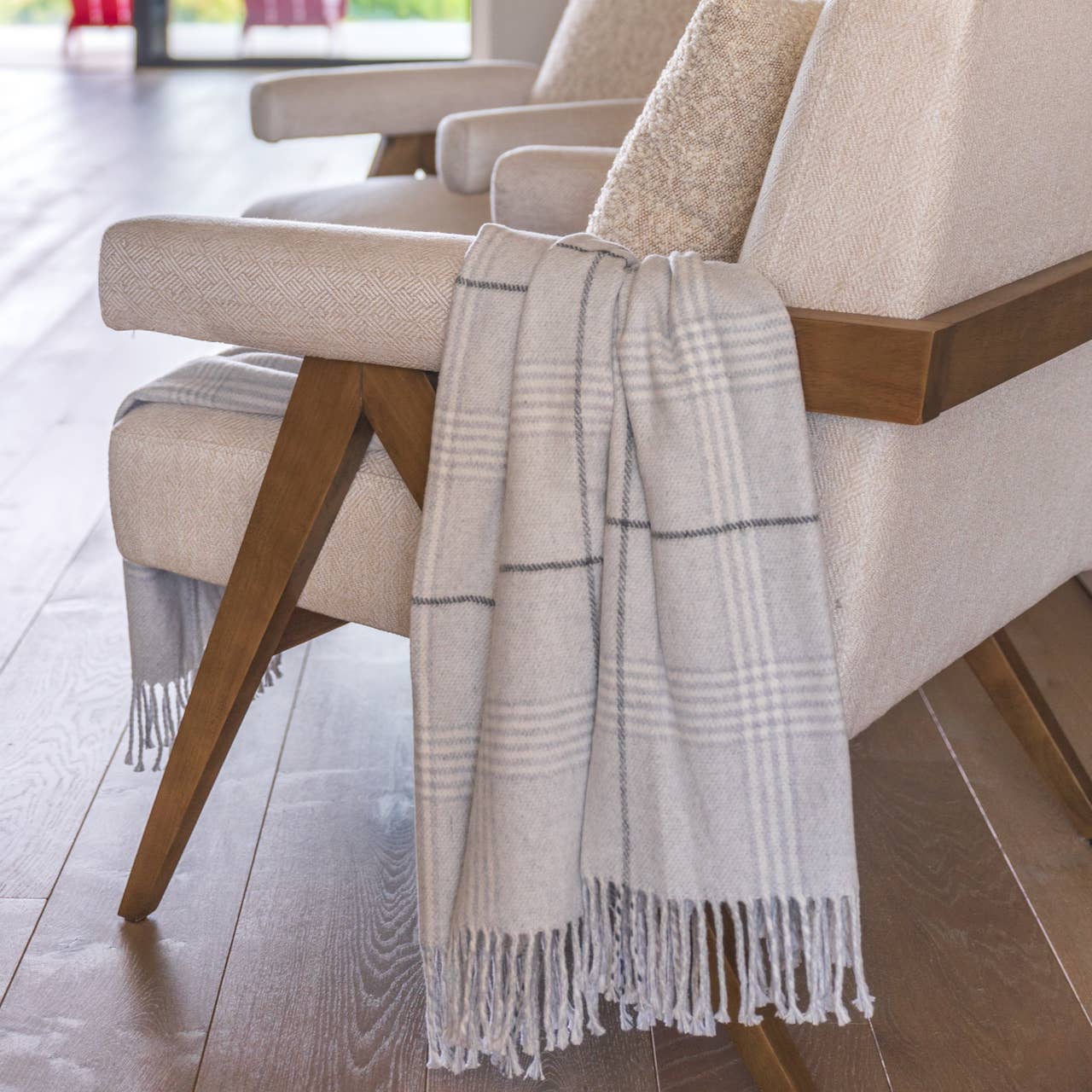 A Soft Idea - Wholesale Throw Blanket - 408 - Windowpane Plaid Throw3