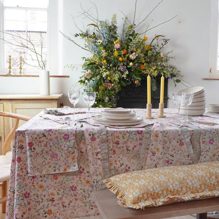 Coco & Wolf - Venta al por mayor Manteles - Mantel fabricado con tela Liberty LINEN GARDEN