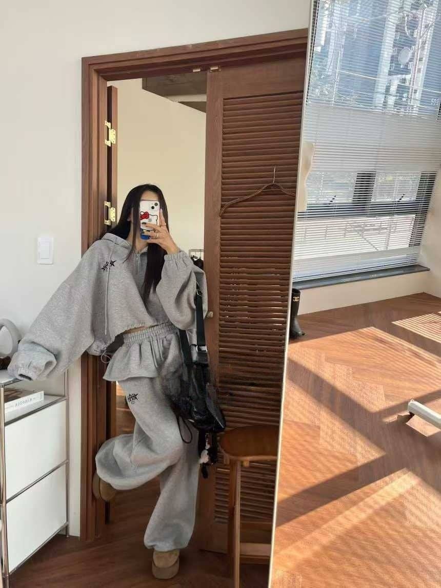 Little Light - Wholesale Lounge Set - Women's - Cozy Layer Ruffle Hoodie Set6