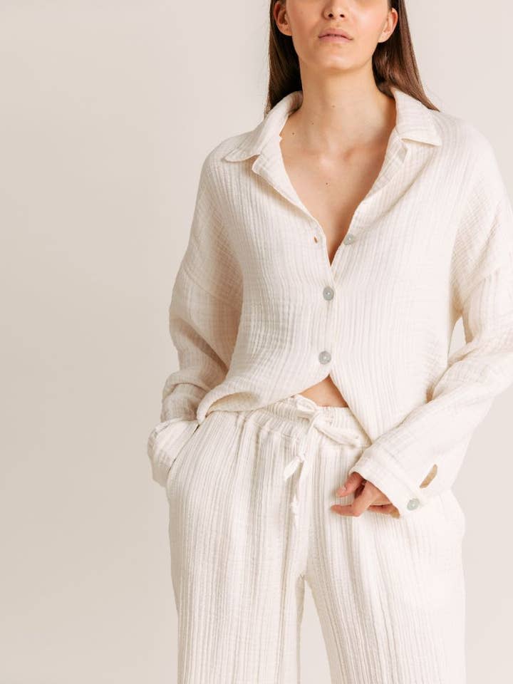 Resort Cotton Shirt Women's for wholesale by INTUITIVA