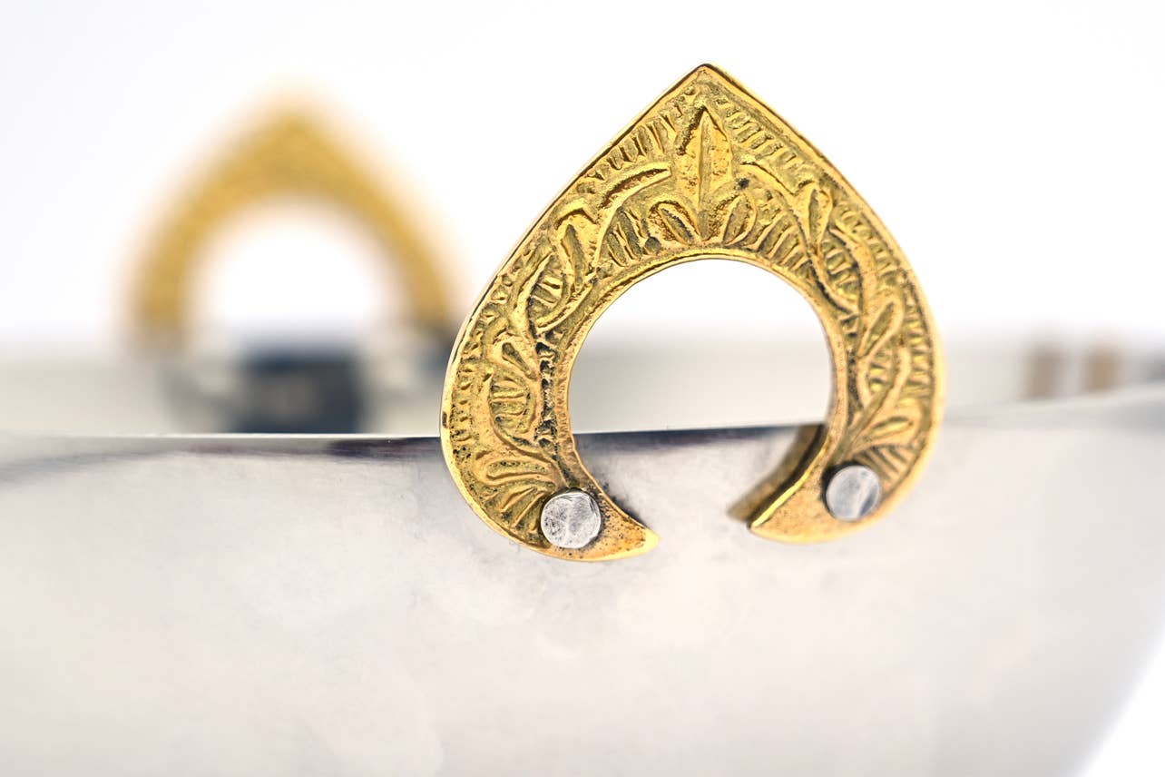 Verve Culture - Wholesale Serve Bowl - Stainless Handi Serving Bowl with Brass Handles1