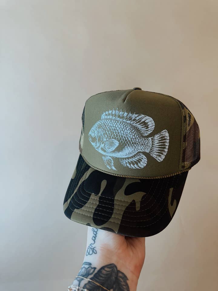Sunfish Trucker-Kappe für den Großhandel von Grady Ln Boutique