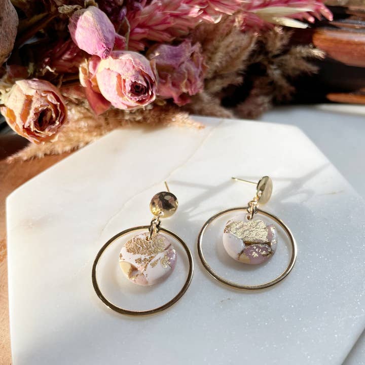 Orecchini Blossom Glasshouse Statement per la vendita all'ingrosso da parte di Bumble & Bees