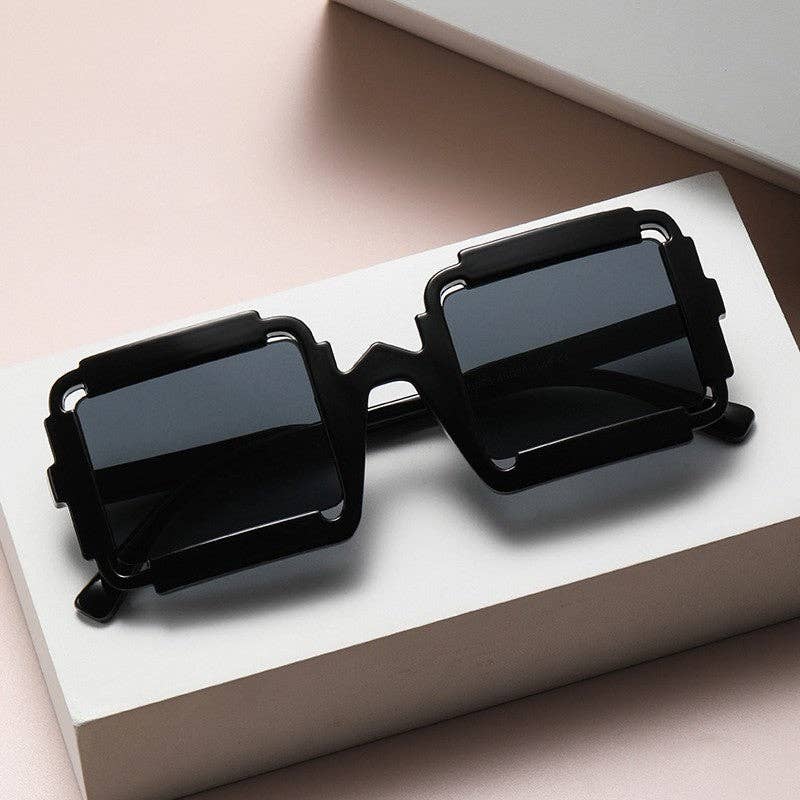 UZ Wholesale Store - Wholesale Sunglasses - Women's - Fashionable Oversized Square Frame Sunglasses5