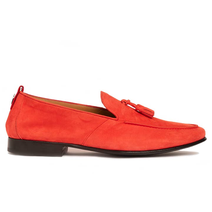 Zapatos mocasines de gamuza roja: Mr Bob y otras tendencias de Resultados para calzados bubble bobble al por mayor. Devoluciones gratuitas y condiciones de pago a 60 días en Faire en Faire.