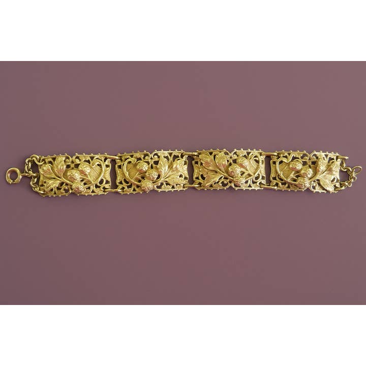 Wilde Aesthetics – wholesale Link & chain bracelet – Antique Art Nouveau Gilded Filigree Thistle Bracelet0