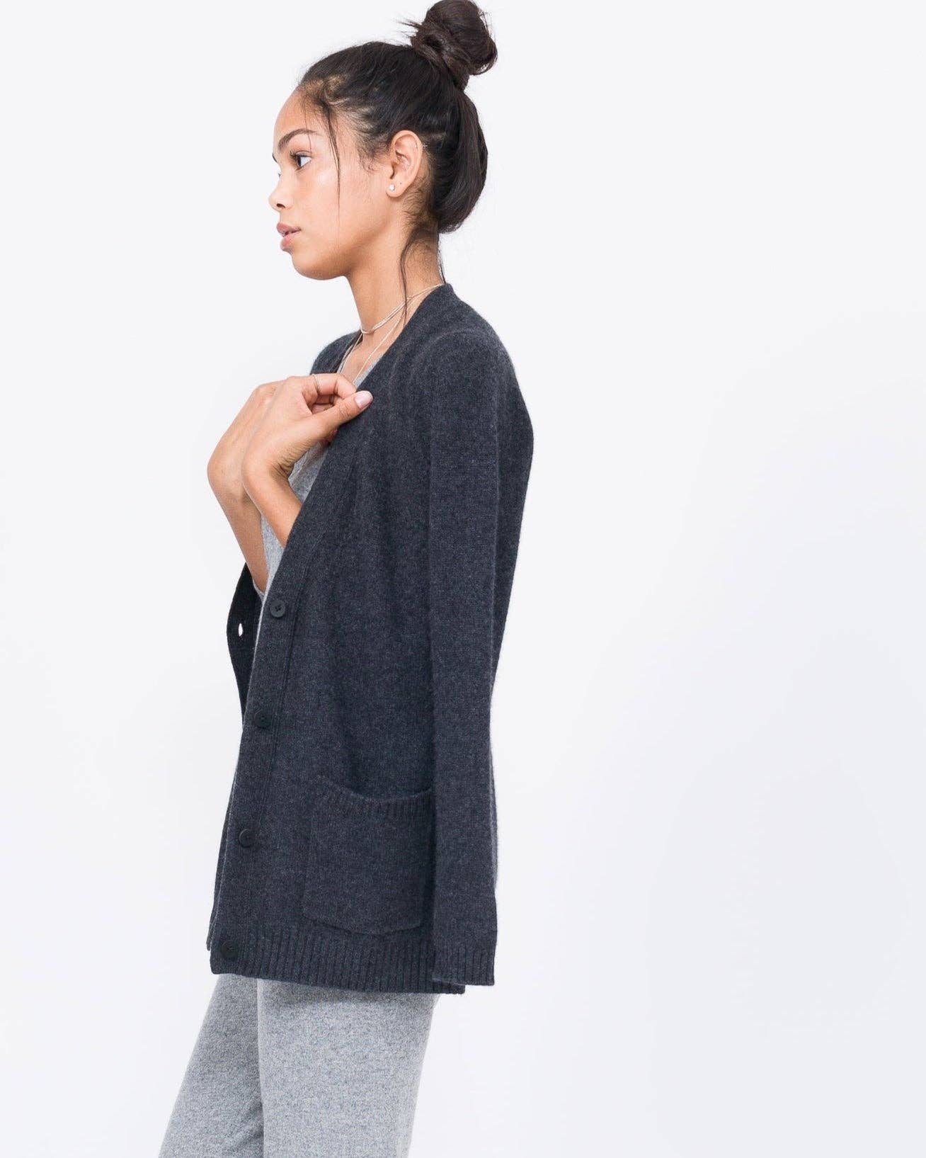QUINN - Wholesale Cardigan - Women's - Cashmere Boyfriend Cardigan18