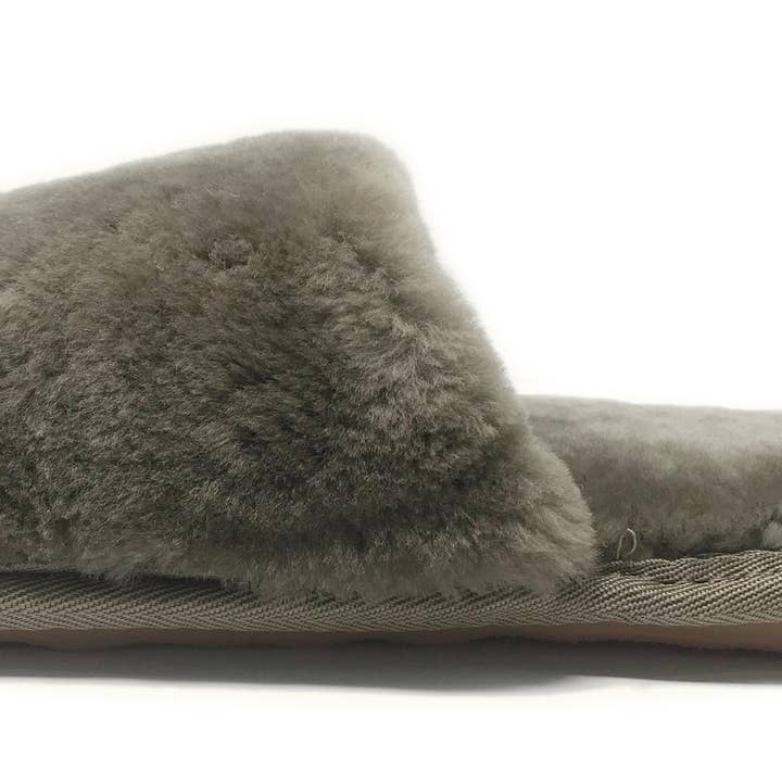 Sheared Sheepskin Slippers - Coffee (Women's Sizing) for wholesale by SHEEPSKIN ELITE