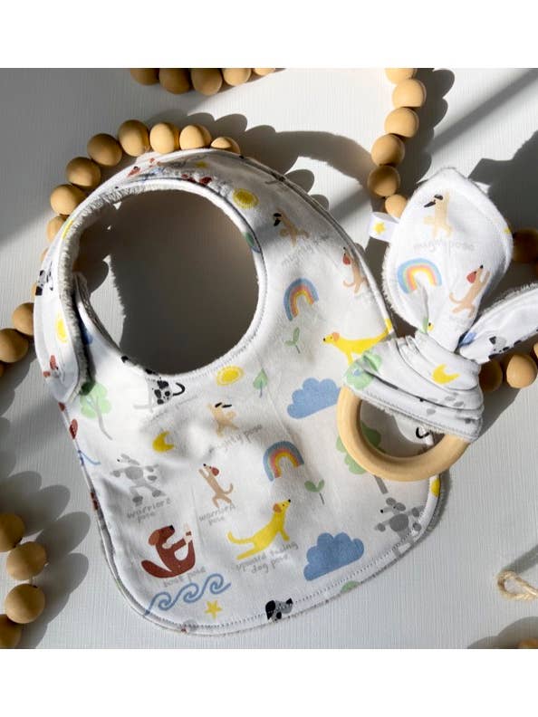 Bavoir Yoga Dogs pour la vente par Port & Starbird