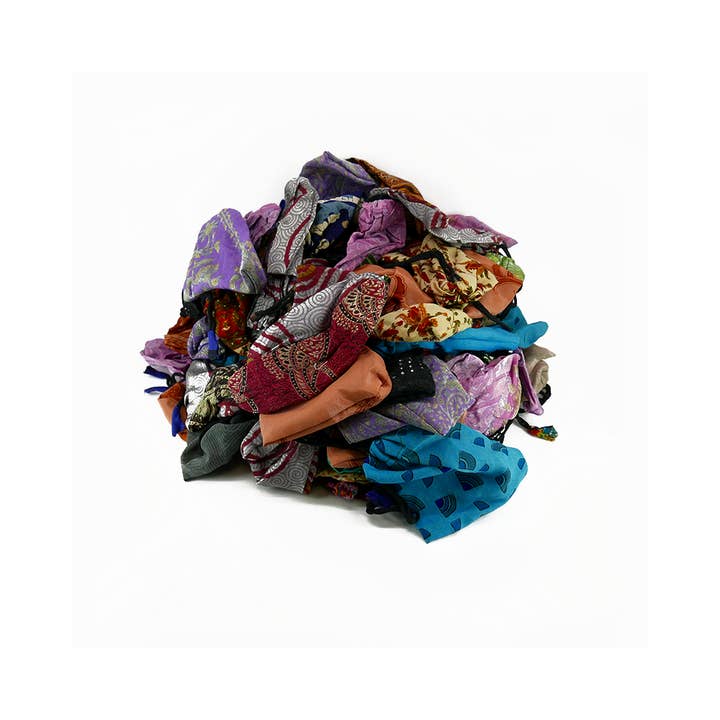 Vives de la Cortada S.L - Wholesale Pouch - Women's - Small cloth bag. Crafts and Fair Trade