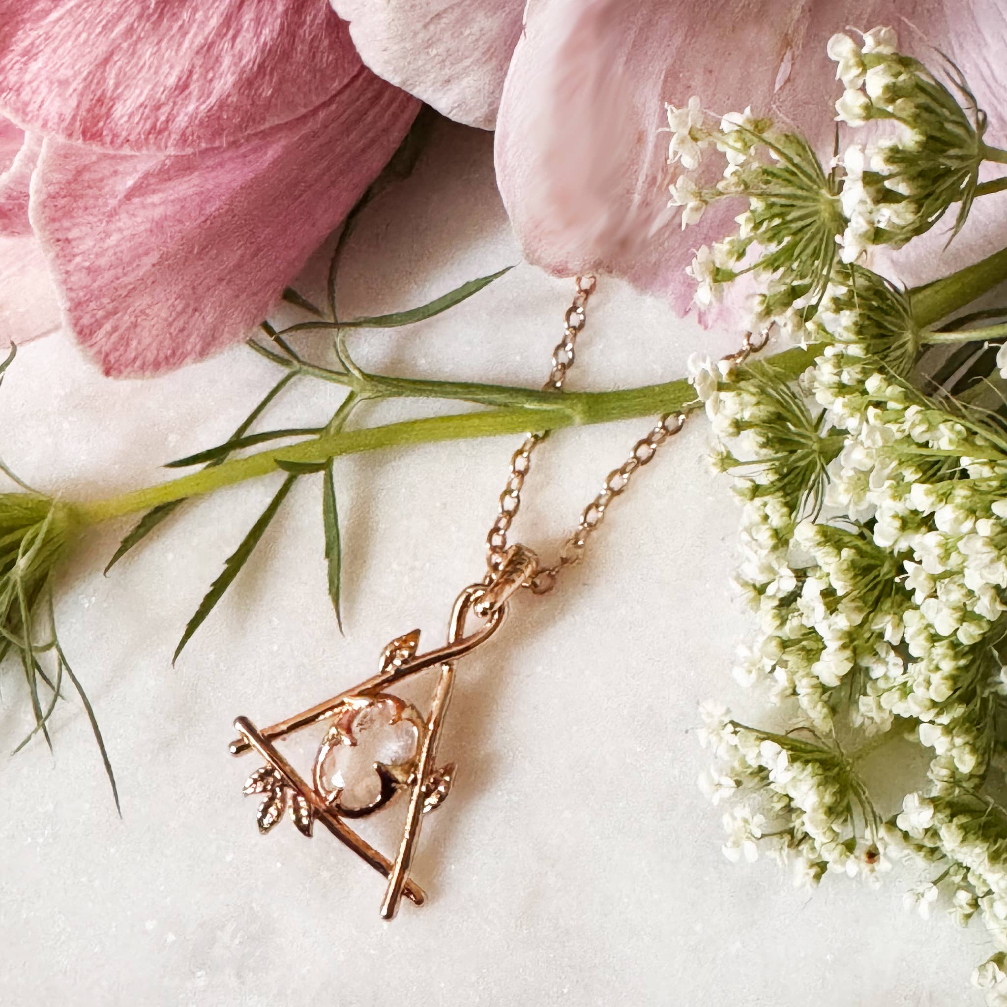 Memento Mori Designs NYC - Vendita all'ingrosso Collana con ciondolo/pendaglio - Collana Fae1