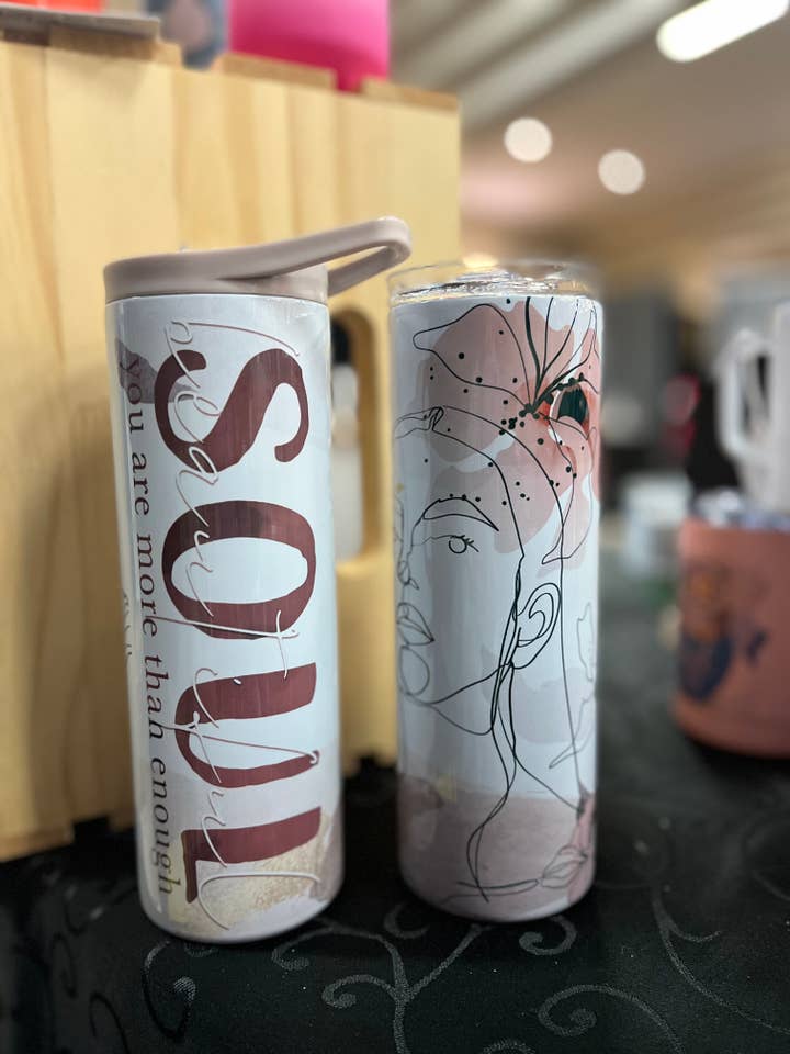 Gobelet inspirant Beautiful Soul pour la vente par KC Cloud Creations