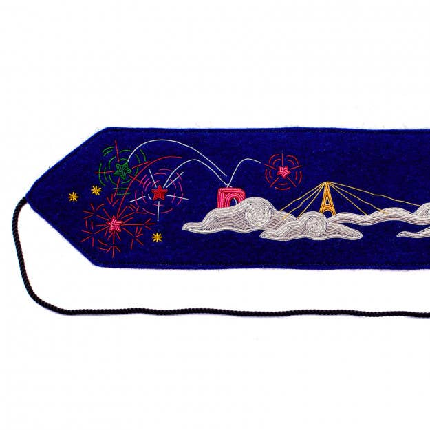 Handbroderat bälte - Paris för wholesale av Macon & Lesquoy