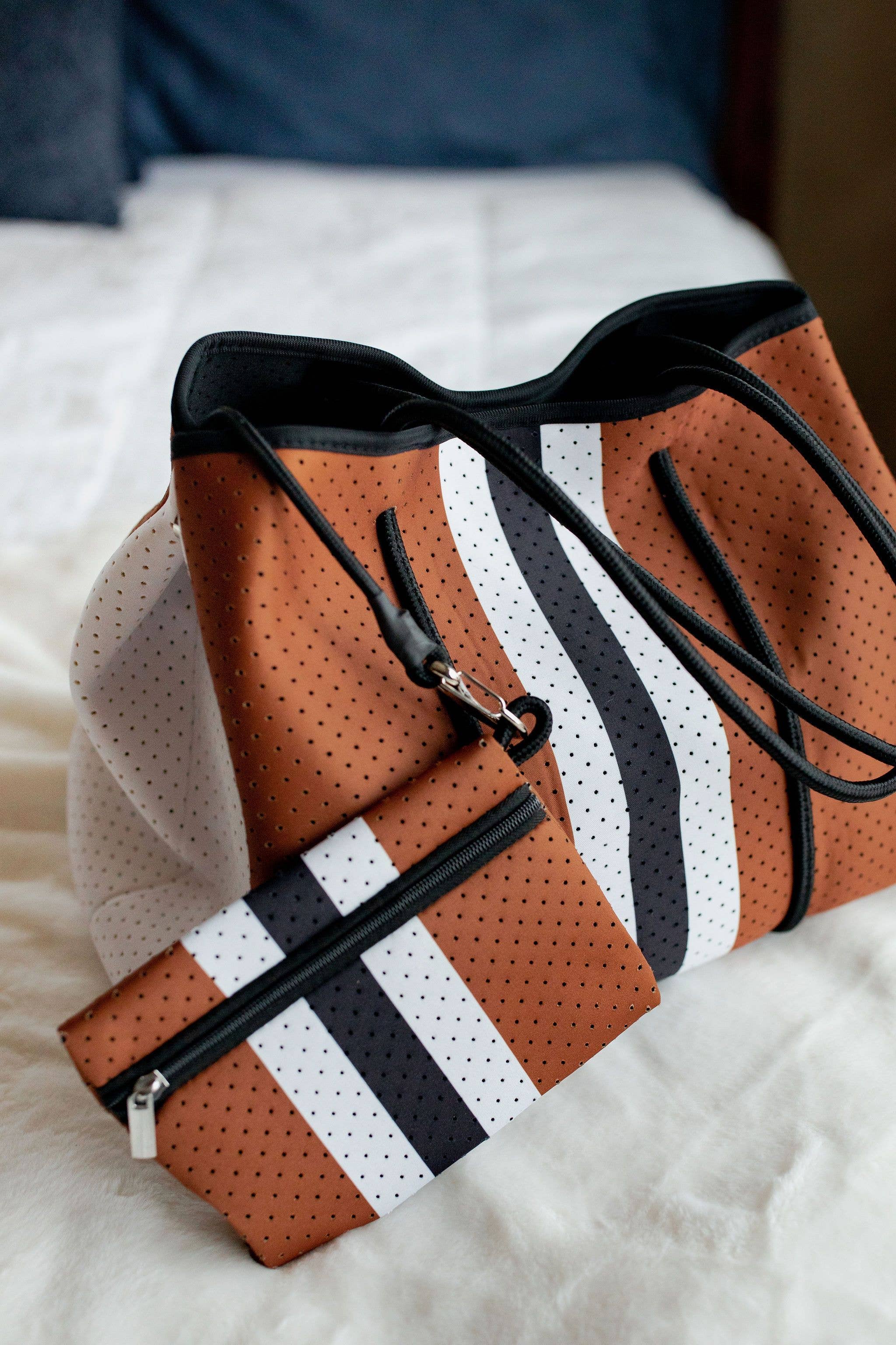 The Classy Cloth WS - Wholesale Beach Bag - Beach Bag - Peanut Butter w/ White Sides RTS2