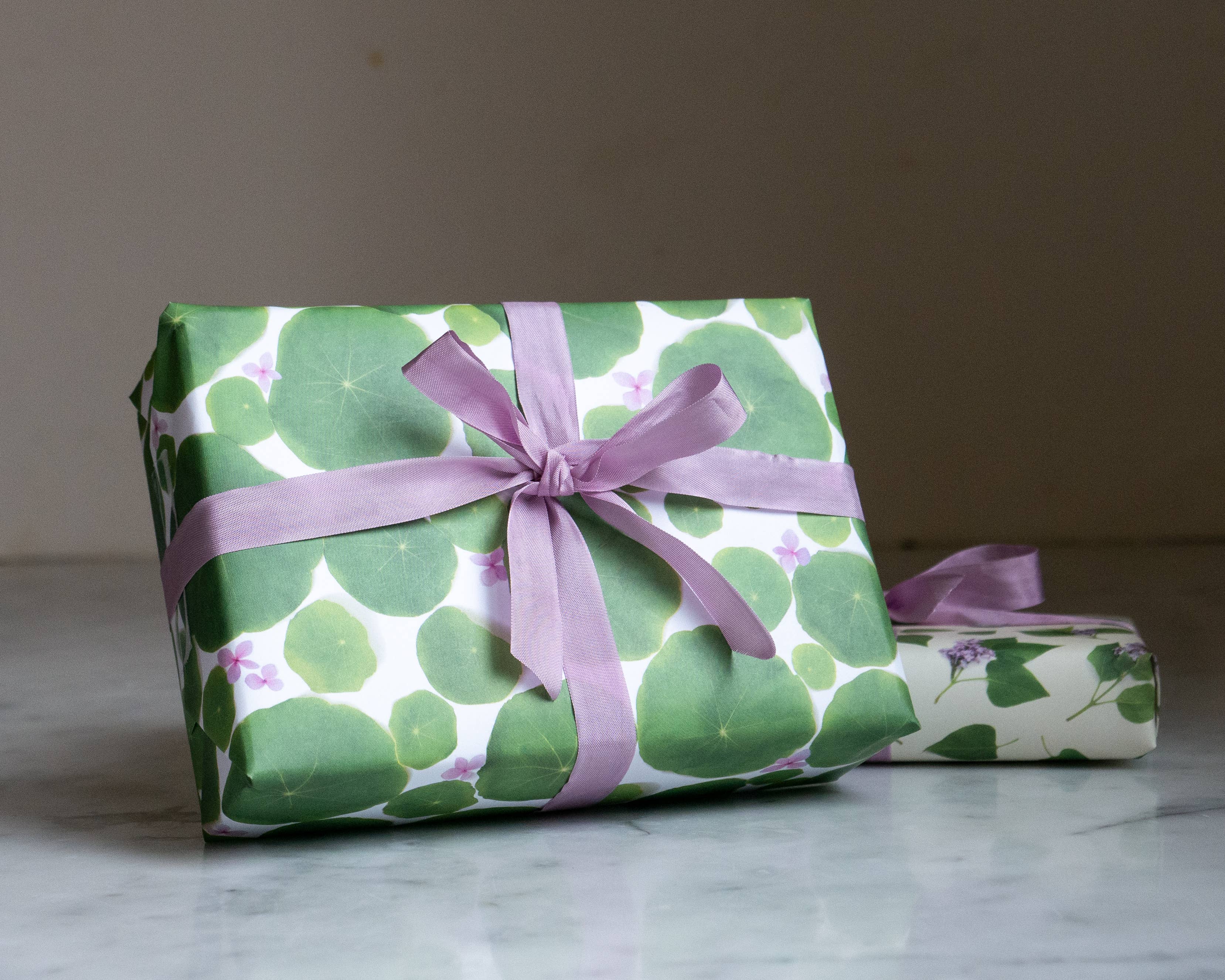 Bottle Branch - Wholesale Flat Wrap - Gift Wrap - Nasturtium Leaves2