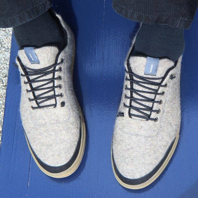 Peper Schwarz Urban Wooler - Pfefferschwarz für den Großhandel auf Faire6