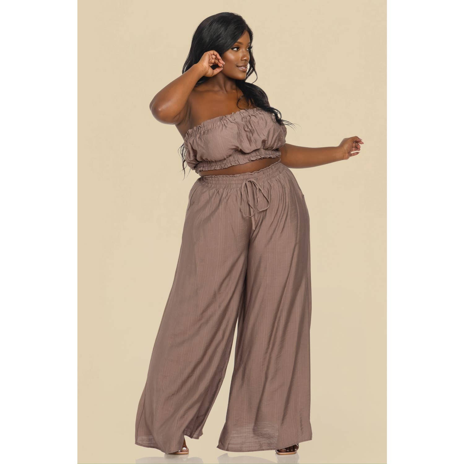 The Sang - Wholesale Top & Pant Set (NOT Loungewear) - Women's - PLUS SHIRRED TUBE TOP WITH MATCHING PALAZZO PANTS SET1