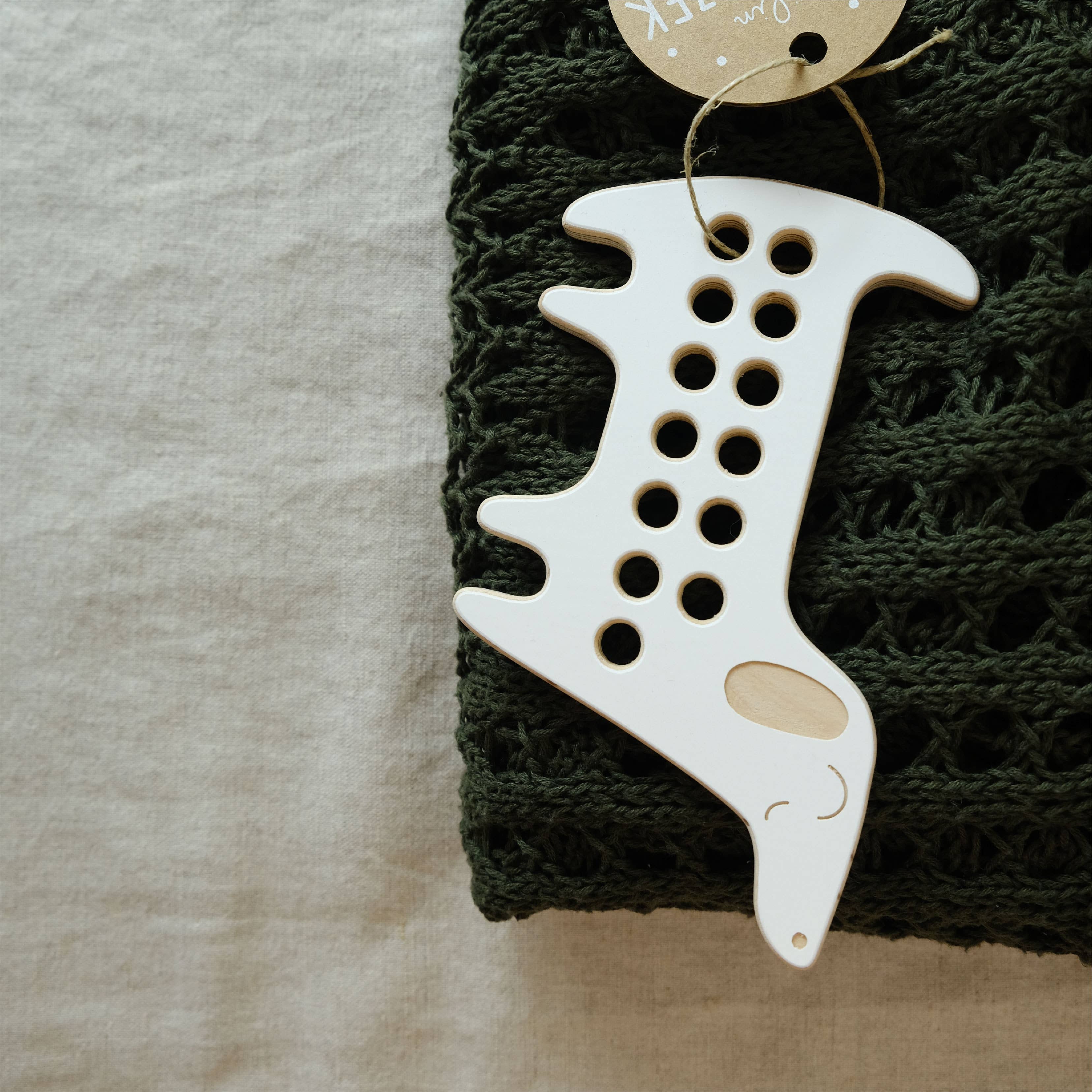 milin - Wholesale Wood Toy - Kids - The Dachshund, small wooden lacing toy, Montessori toy5