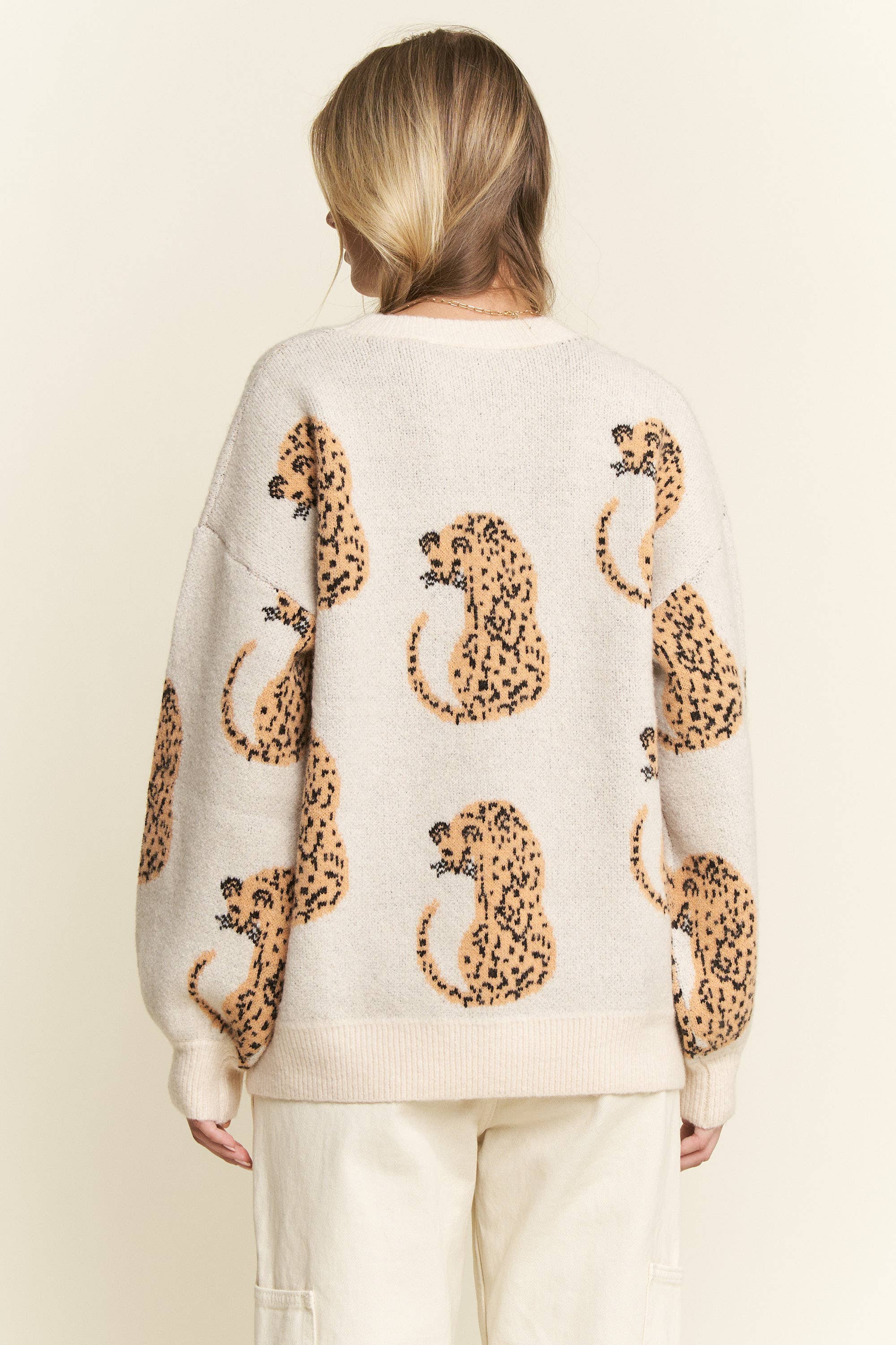 CREMA JERSEY DE MANGA LARGA CON CONTRASTE DE GUEPARDO de venta al por mayor en Faire0