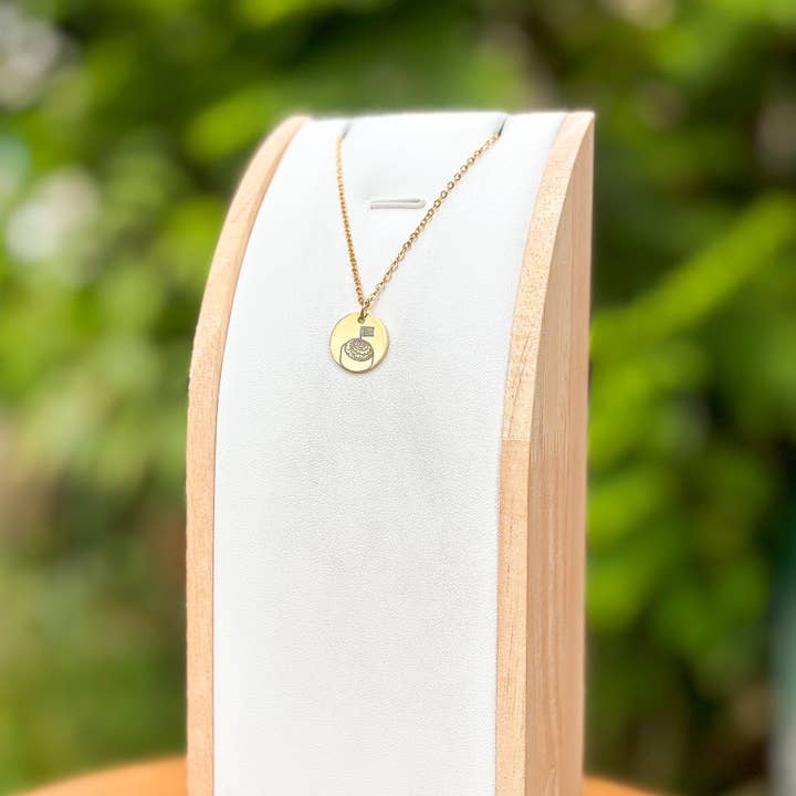 Arthousefern - Wholesale Pendant/Charm Necklace - Cinnamon bun necklace - Stainless Steel2