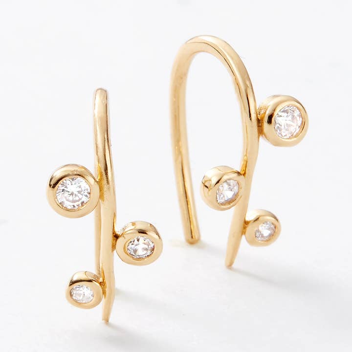 Aralia Fields Gouden Oorbellen met Witte Topaas (Verzending half september) voor wholesale door Sara Patino Jewelry