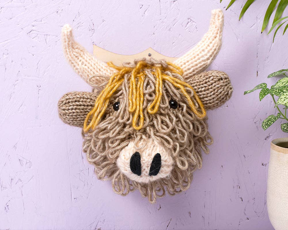 Sincerely Louise - Wholesale DIY Craft Kit - Mini Highland Cow Head Knitting Kit13