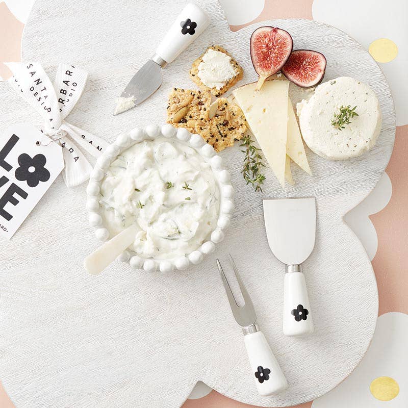 Santa Barbara Design Studio by Creative Brands - Wholesale Cheese Spreader - Daisy Cheese Knives Book Box - For the Love of Cheese3