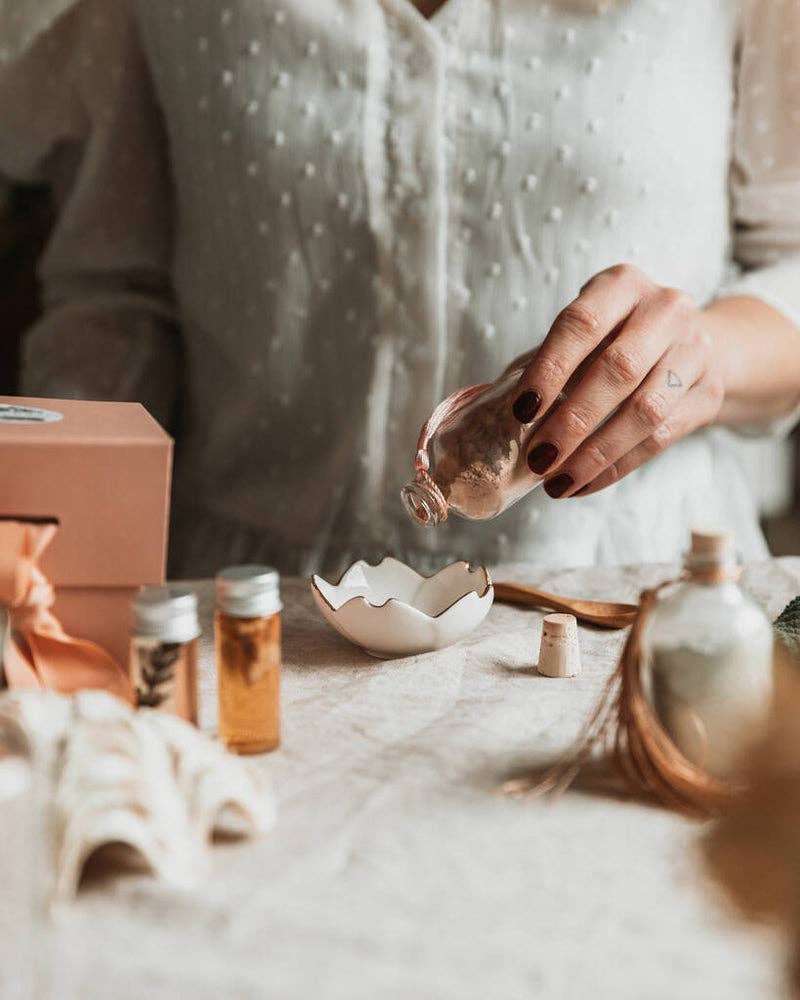 Coral & Moss – wholesale Skincare face mask – PINK CLAY MASK POWDER3