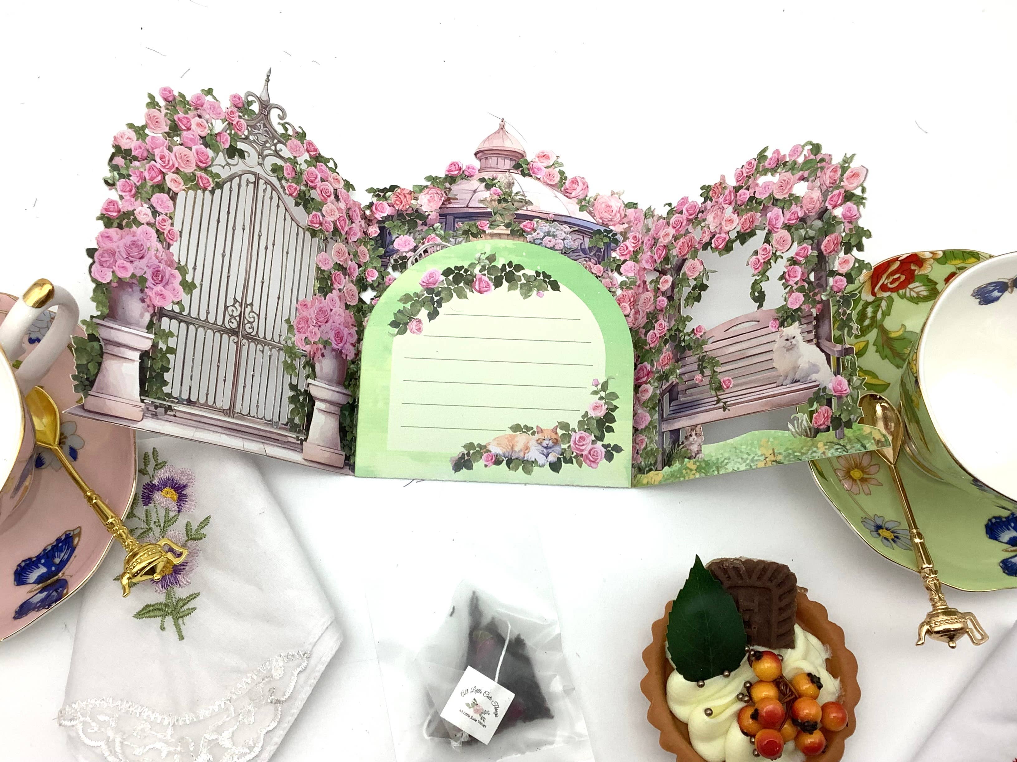 All Little Cute Things - Wholesale Everyday Greeting Card - Tea and Secret Garden Pop Up Greeting Card Black Pyramid tea1