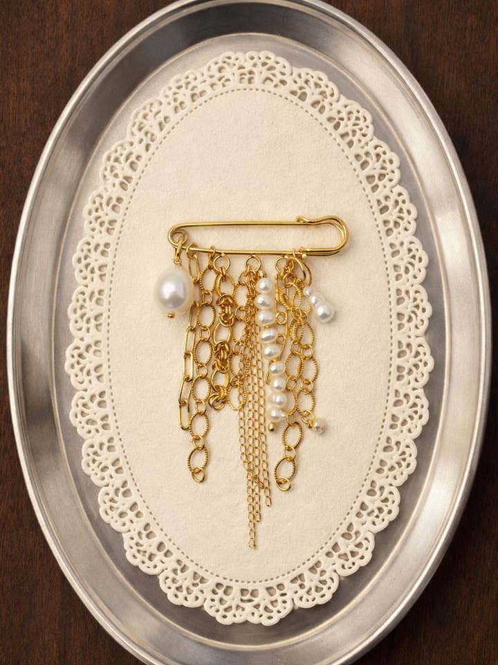 Broche Aby for wholesale by LA MAISON GISEL B.