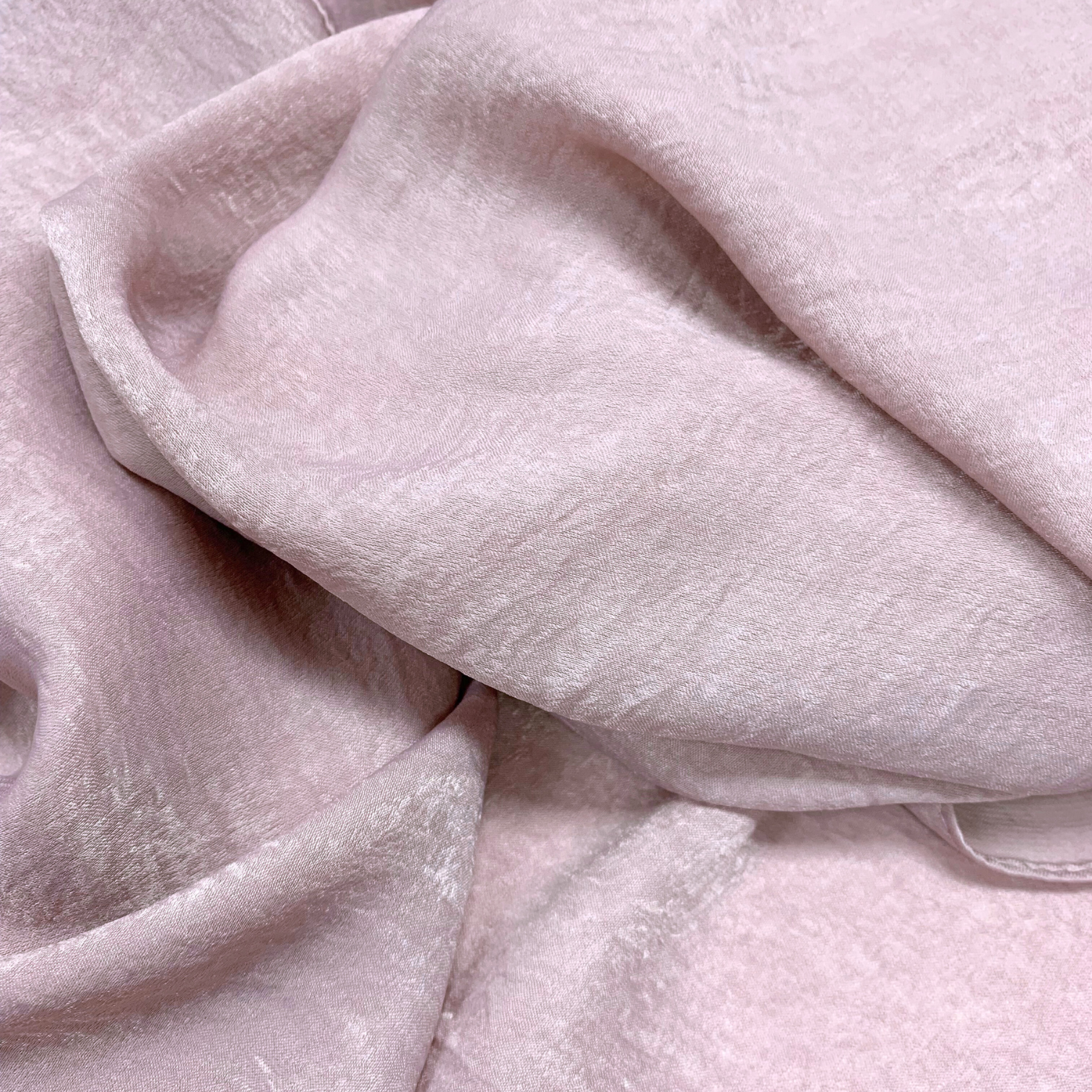 Lili Scarves (US Duty Free) - Wholesale Scarf - Women's - Satin Crinkle Plain Soft Scarf - 20 Colours3