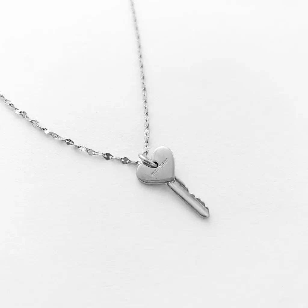 Honeycat Jewelry - Wholesale Pendant/Charm Necklace - Amour Key Necklace10
