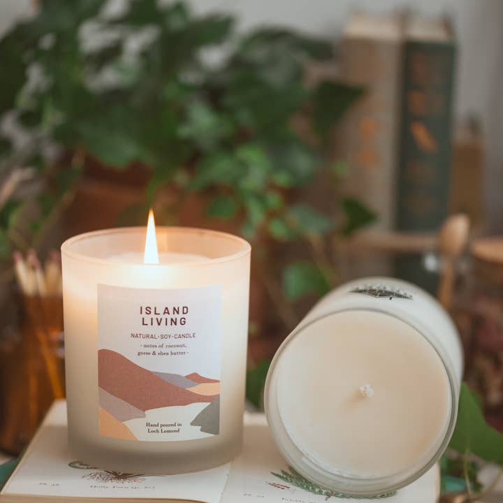 Ocoee House - Vendita all'ingrosso Candela in vasetto - Candela profumata Island Living, biologica e vegana | Ocoee House10