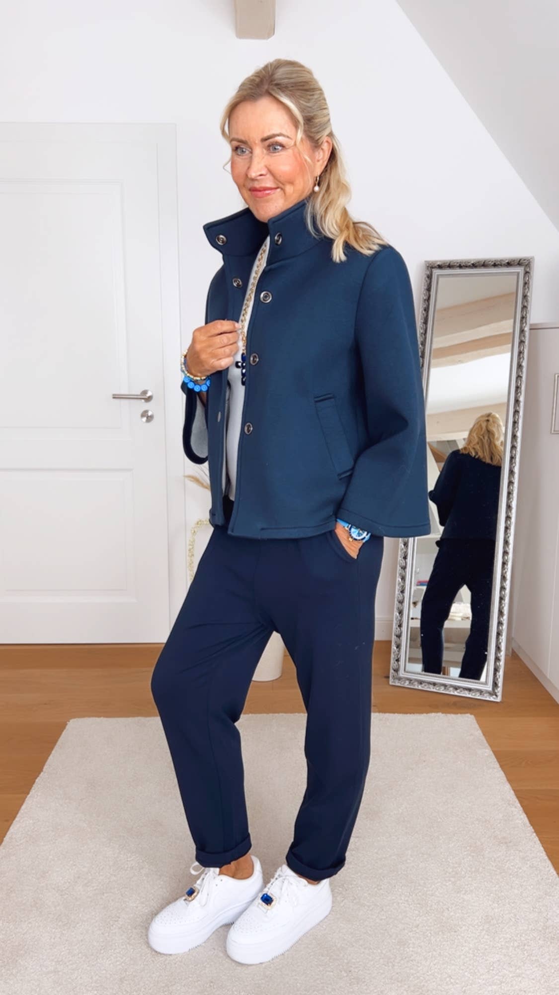 V. Milano GmbH - Wholesale Pants - Women's - Pants Varsizio1