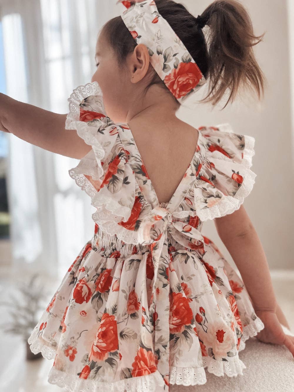 A Little Lacey - Vente Barboteuse – bébé - Barboteuse de Noël florale pour bébé fille Olive6