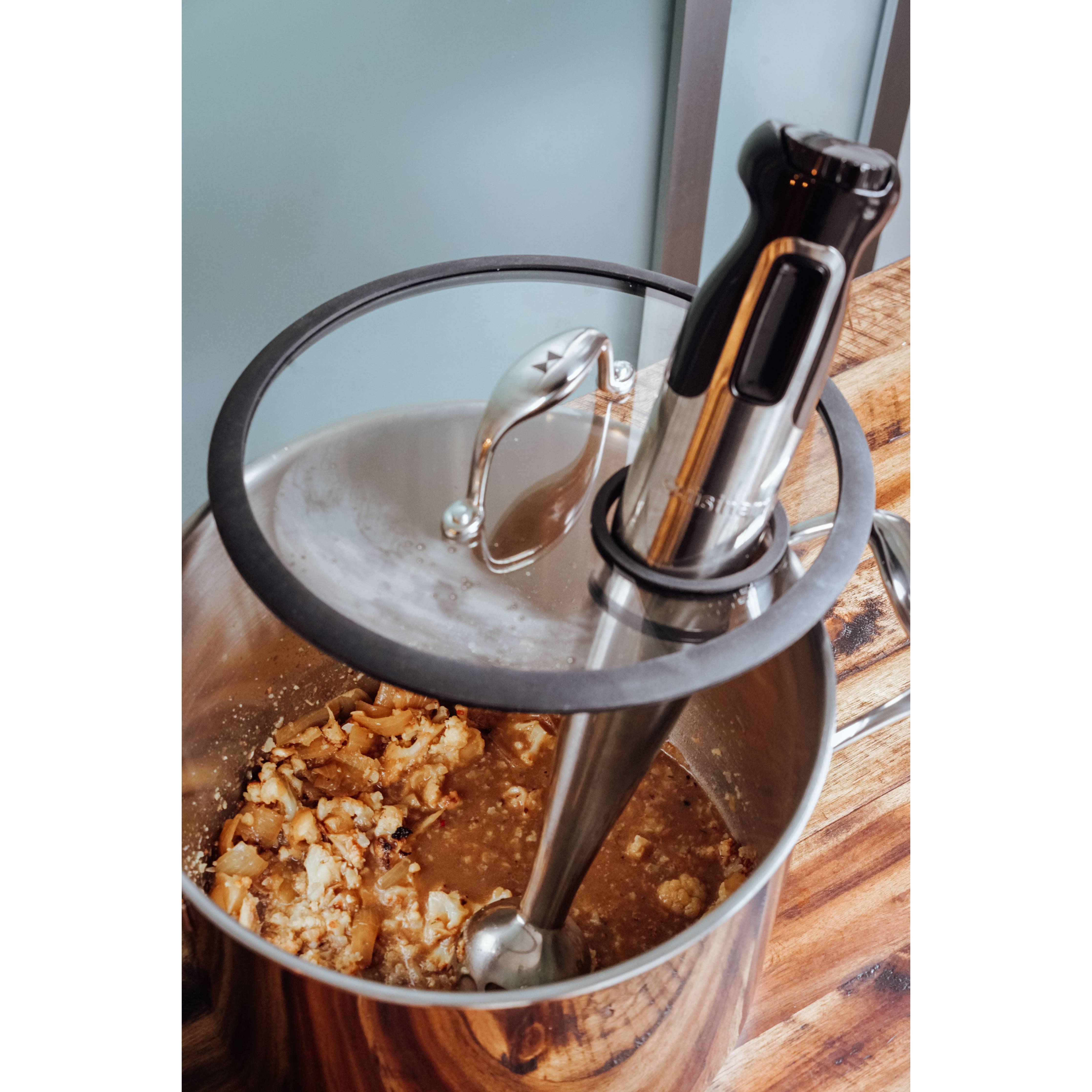 Lynns - Wholesale Cooking Pot - Triply 9.8-Quart Stockpot w/ Portal in Lid for Sous Vide2