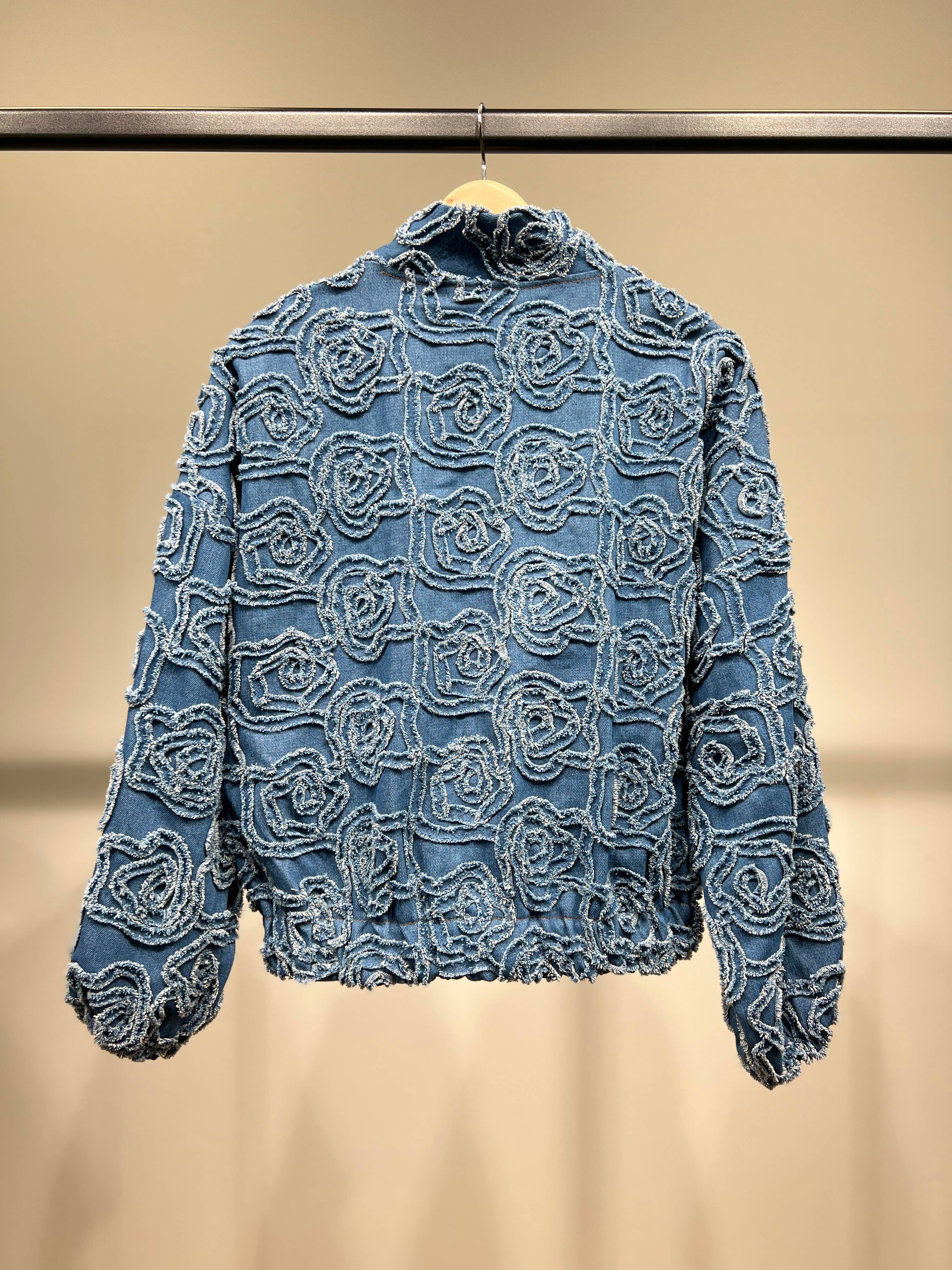 Azul Chaqueta vaquera abotonada con bordado floral 100 % algodón de venta al por mayor en Faire1