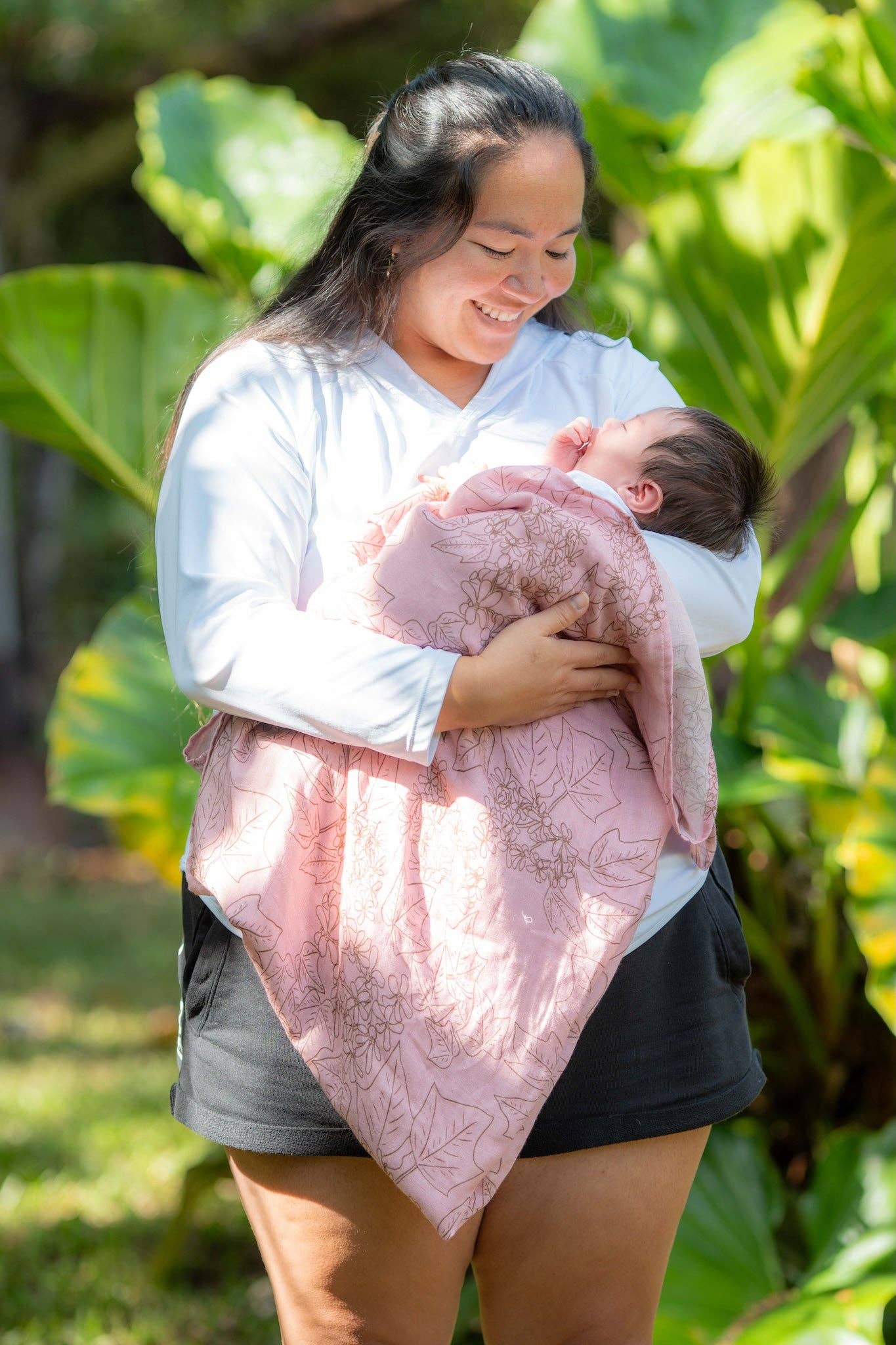 The Keiki Dept - Wholesale Swaddle - Baby - Pink Pua Kukui Kapa Moe - Hawaiian Bamboo Swaddle2
