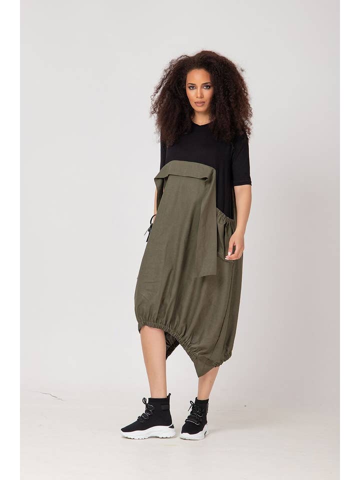 ADEPTT - Wholesale Dress - Women's - Loose asymmetrical summer dress in linen and cotton: / RETORA /
