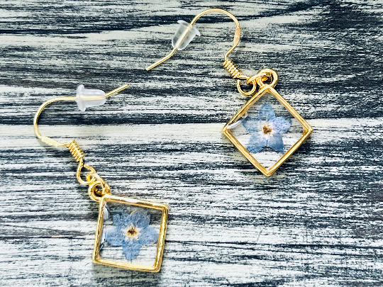 Survivors Alliance for Growth and Employment - Wholesale Dangle Earrings - Forget-Me-Not Earrings (Diamond Gold)1