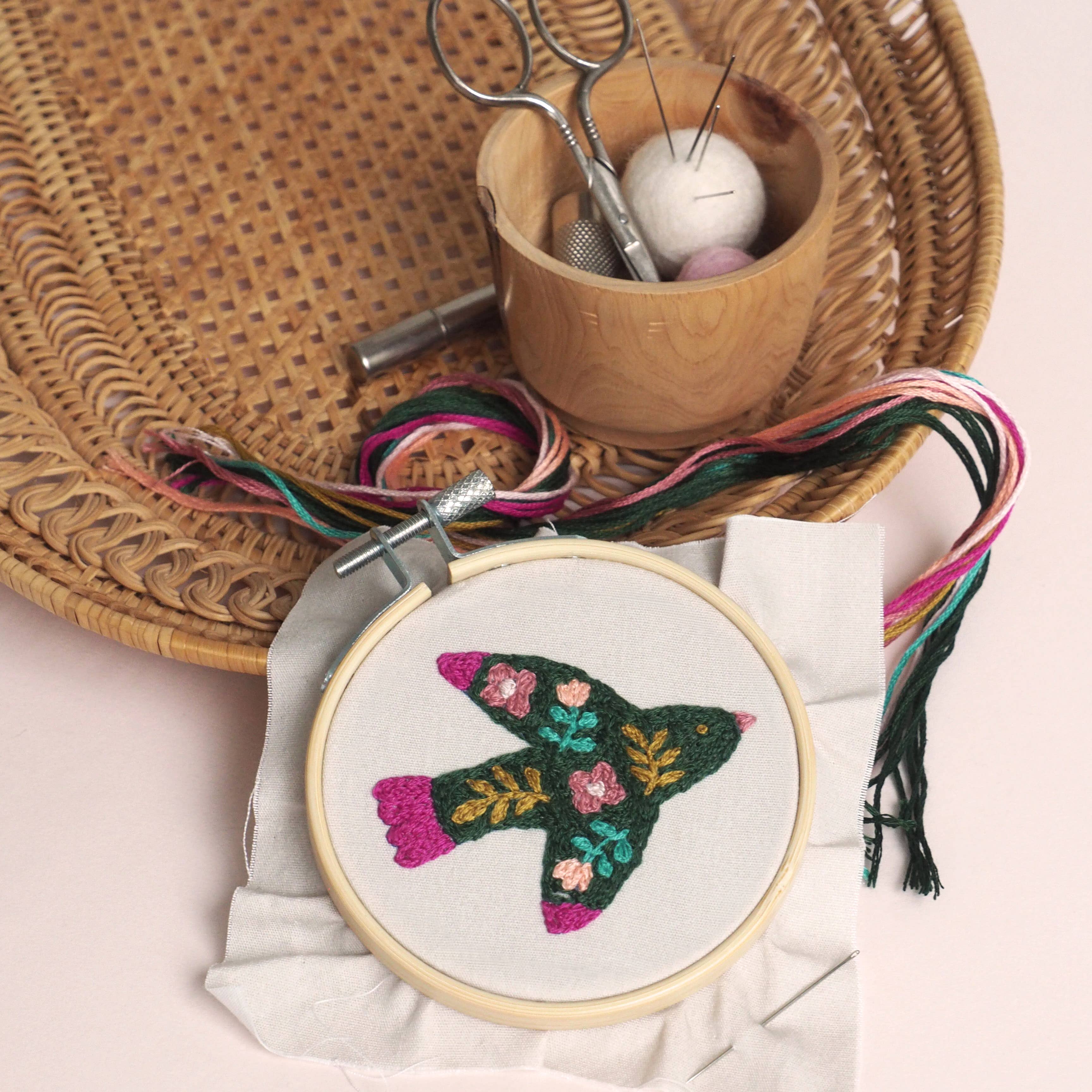 mini labo – wholesale Material för broderi/korsstygn – Broderikit med fågelmotiv1