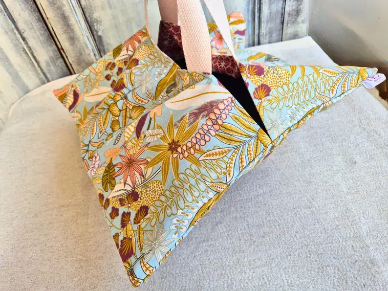 NS par Nathalie SEVE - Wholesale Kitchen Storage/Organizer - Pie Carrier - Lilac - Reversible Dish Holder4