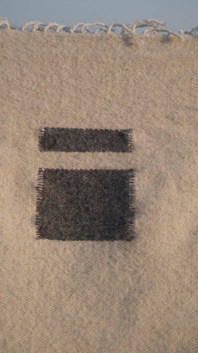 TŪNIQ - Wholesale Area Rug - The Mini Dawn Rug2