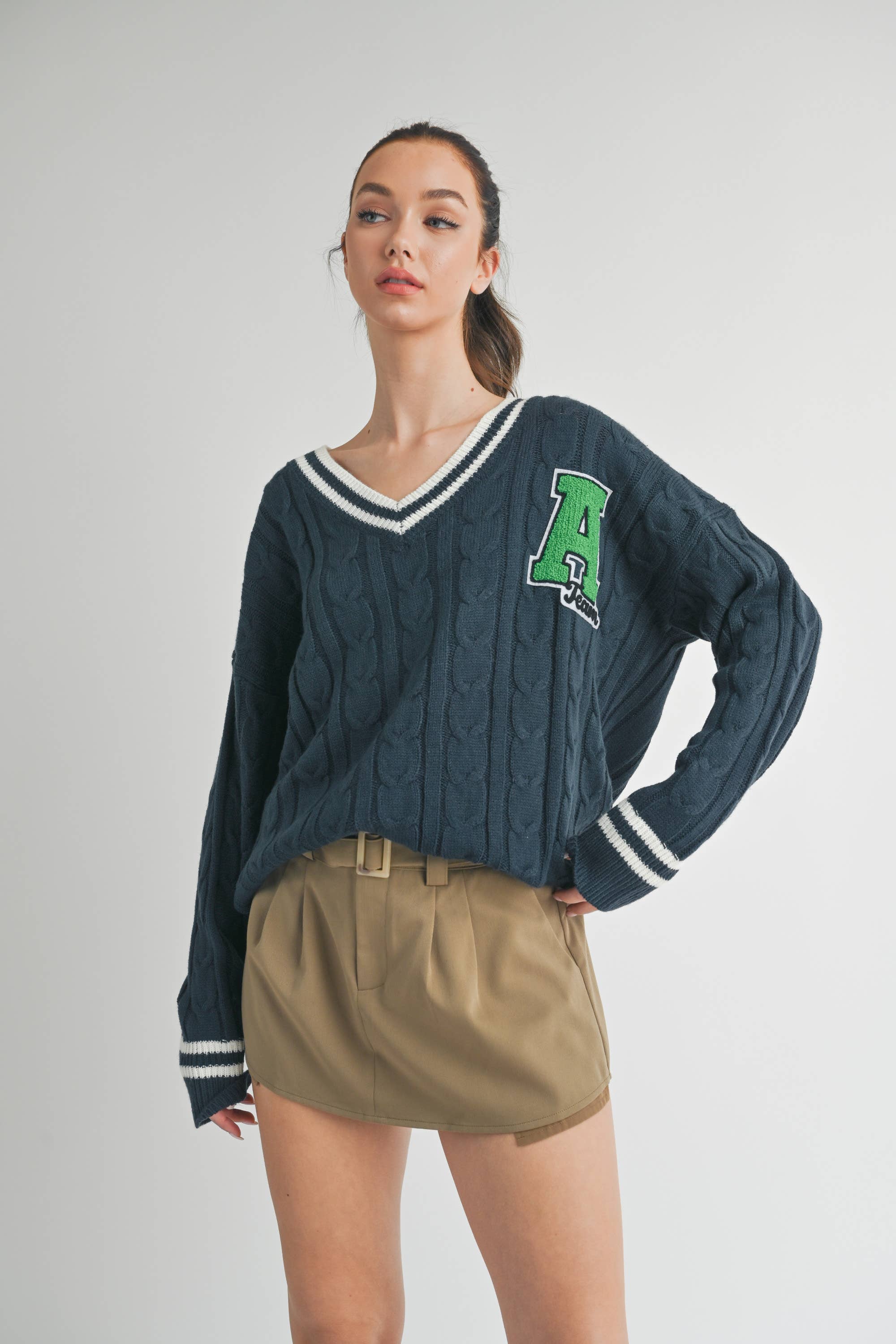 Klesis - Wholesale Knit Sweater - Women's - IT2990 VARSITY PATCH V NECK CABLE KNIT SWEATER1