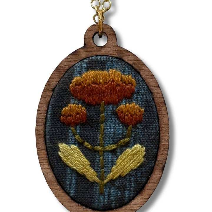 Rikrack - Wholesale Craft Sewing Kit - Folk Flowers Embroidery Necklace Kit1